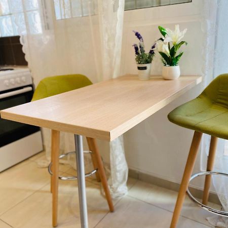 Cozy Apartment Near Sea Αθήνα Εξωτερικό φωτογραφία