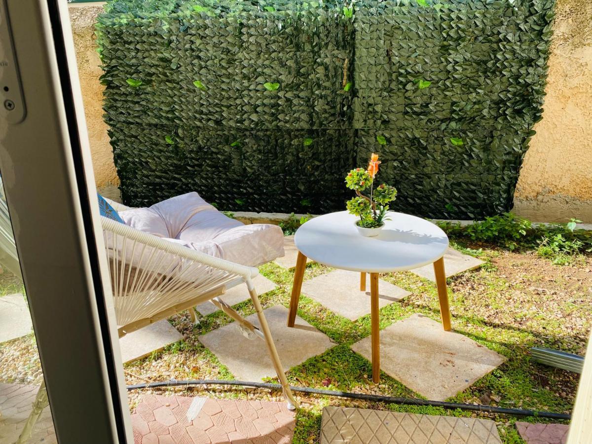Cozy Apartment Near Sea Αθήνα Εξωτερικό φωτογραφία